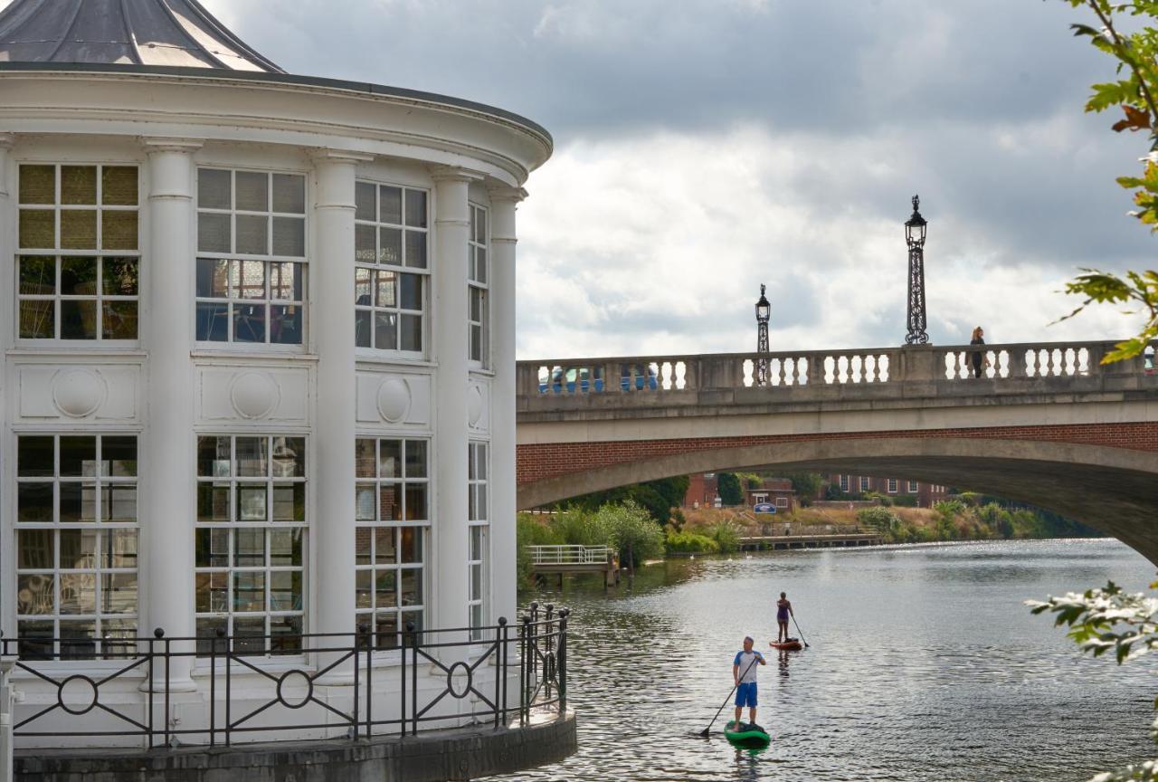 The Mitre, Hampton Court Hotell Kingston upon Thames  Eksteriør bilde The River Trent at Gainsborough